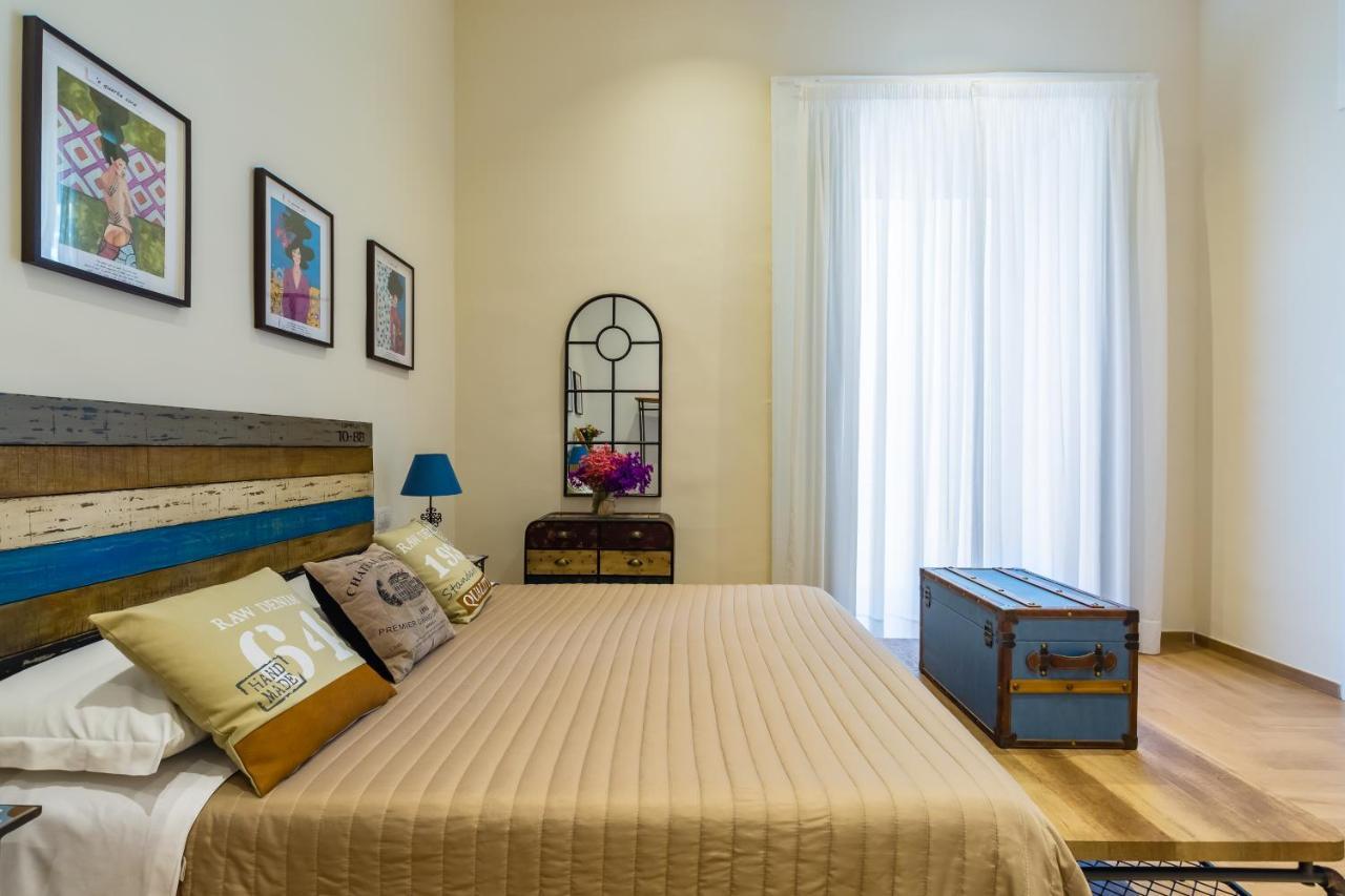 La Gatta Cenerentola Rooms Napels Buitenkant foto