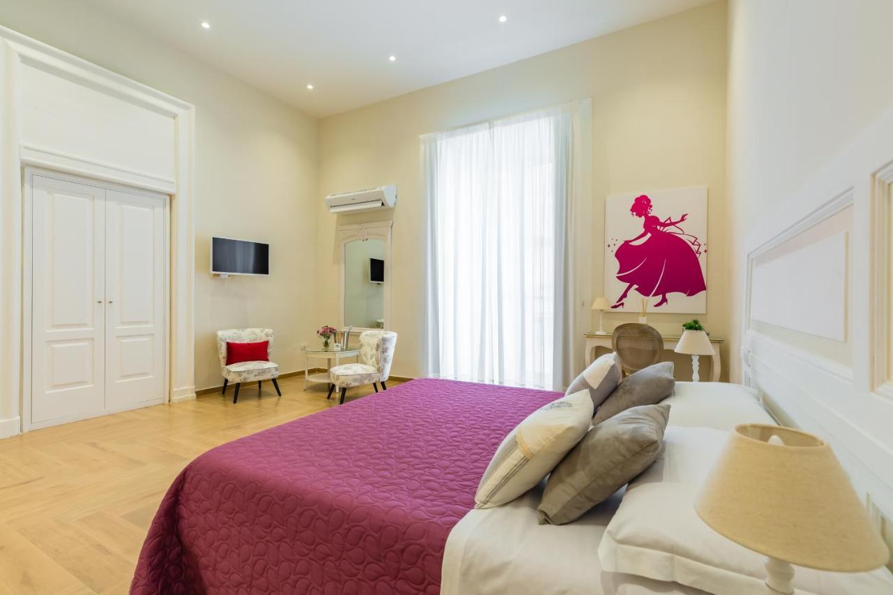 La Gatta Cenerentola Rooms Napels Buitenkant foto