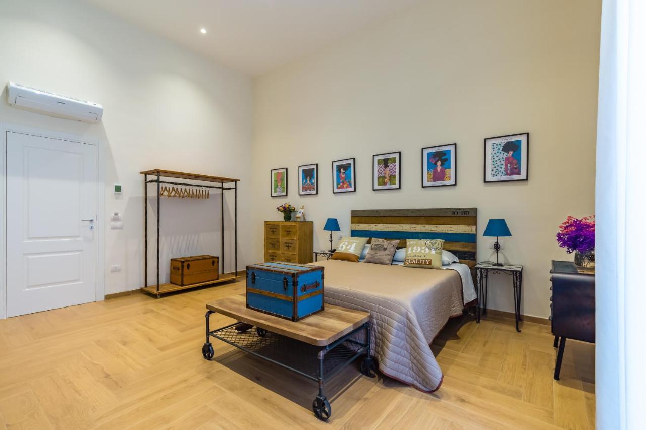 La Gatta Cenerentola Rooms Napels Buitenkant foto