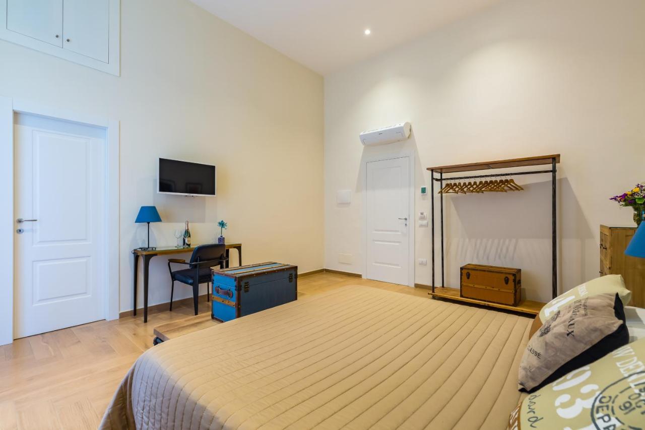 La Gatta Cenerentola Rooms Napels Buitenkant foto