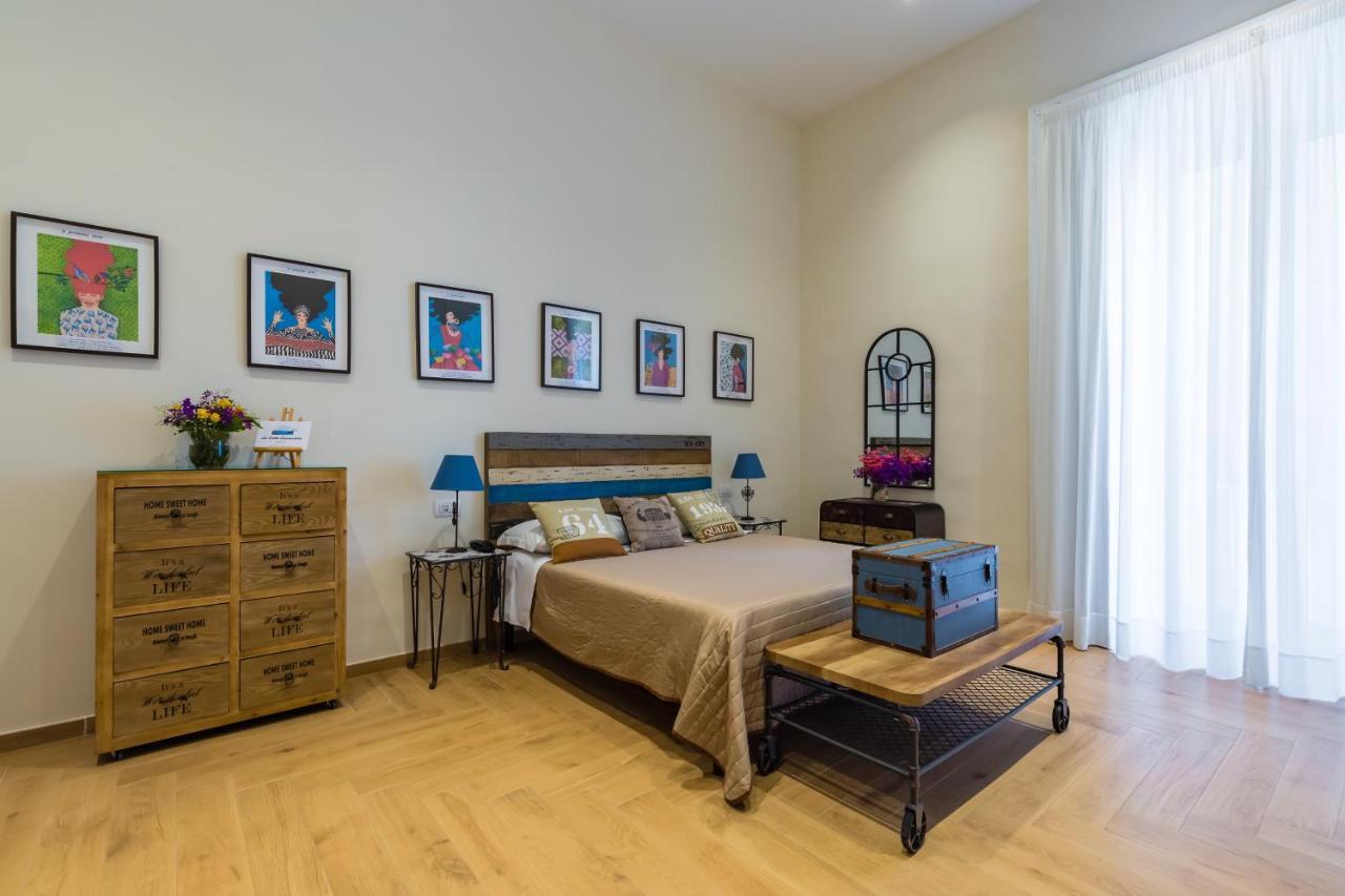La Gatta Cenerentola Rooms Napels Buitenkant foto