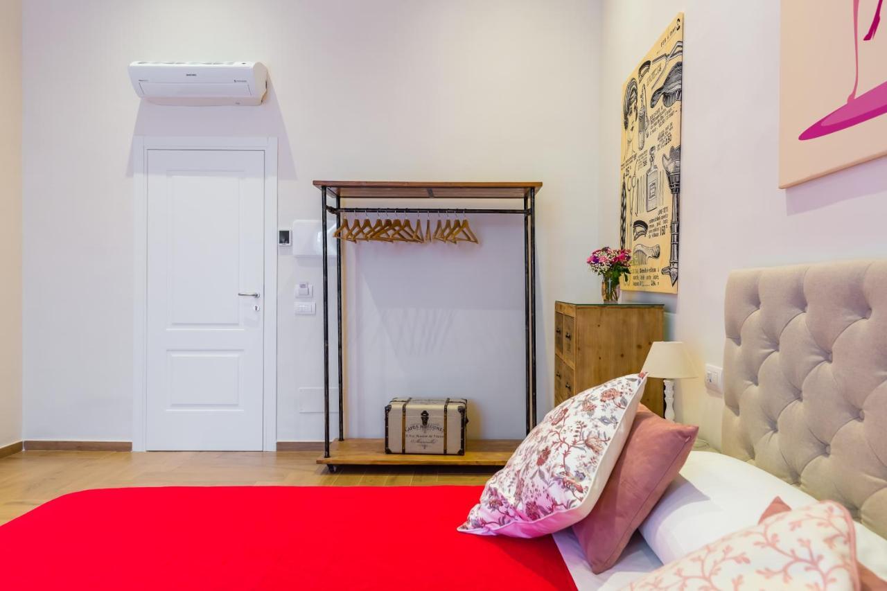 La Gatta Cenerentola Rooms Napels Buitenkant foto